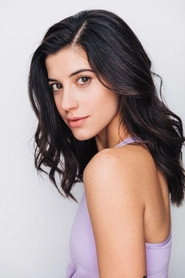 Ảnh diễn viên Natalie Ortega