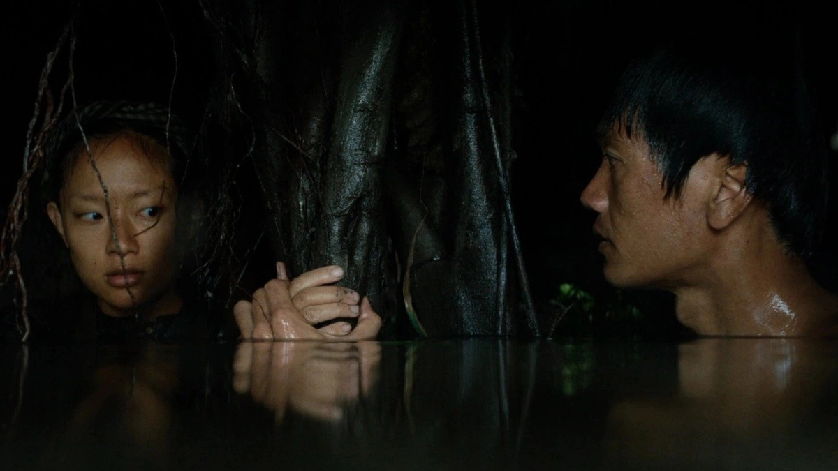 Địa Đạo: Mặt Trời Trong Bóng Tối (Tunnels: Sun In The Dark)